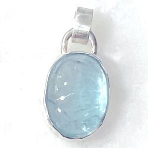 NWT Handmade Pendant, sterling silver and aquamarine stone. PRICE FINAL